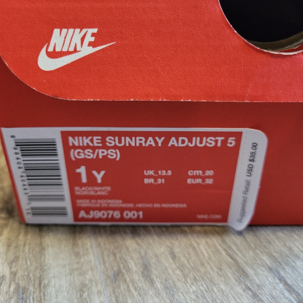 Nike Kids Sunray Sandles Size 1